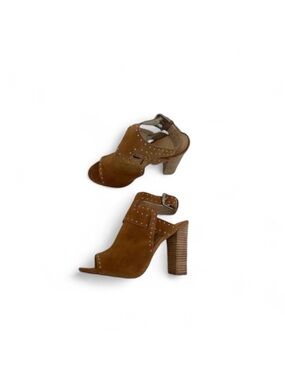 Guess Erika sexy suede camel studded ankle strap block high heel shoes size 8